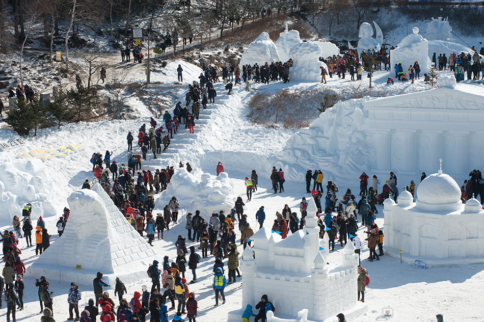 Taebaeksan Snow Festival (Credit: Taebaek-si)