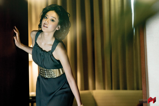 Yoon Jung-Hee (윤정희)