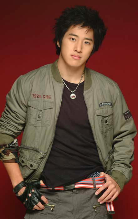 Lee Wan (이완)