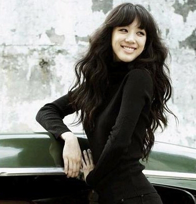 Jeong Ryeo-won (정려원)