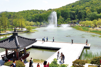 Centre des visiteurs de la forêt du rêve du nord de Séoul