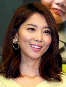 Oh Yoon-ah (오윤아) 
