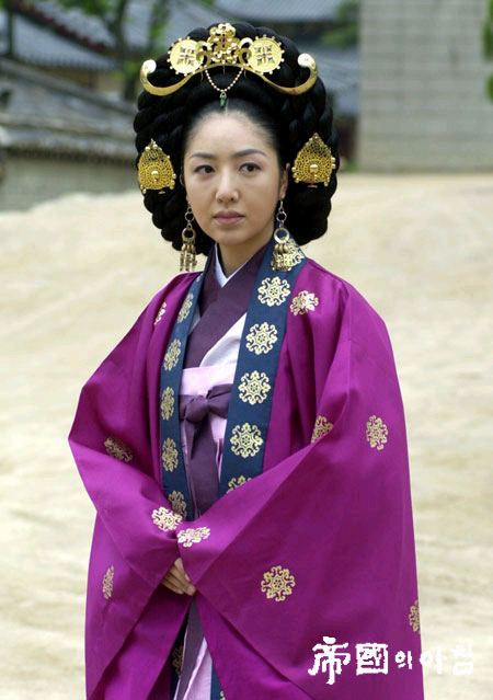 Hong Ri-Na (홍리나)