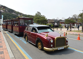 Train de la forteresse Hwaseong