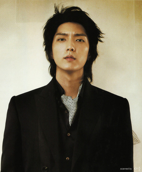Lee Jun-Gi (이준기)
