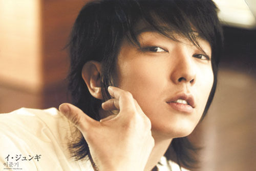 Lee Jun-Gi (이준기)