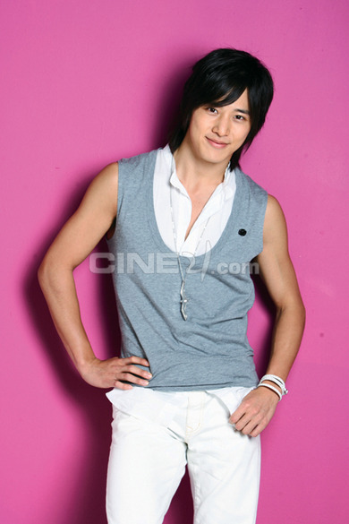 Lee Wan (이완)