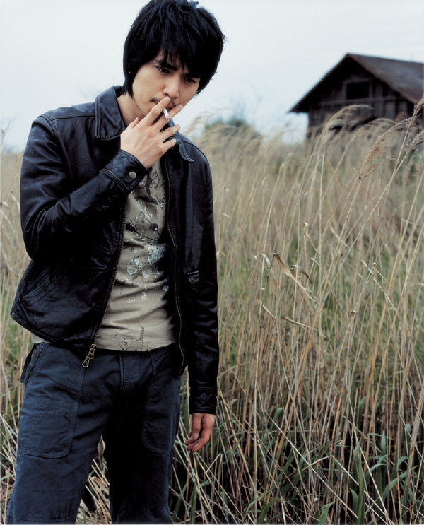 Lee Dong-Wook (이동욱)