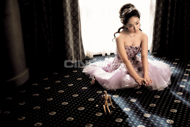 Kim Min-Jung (김민정)