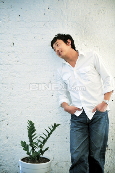 Ha Jung-Woo (하정우)