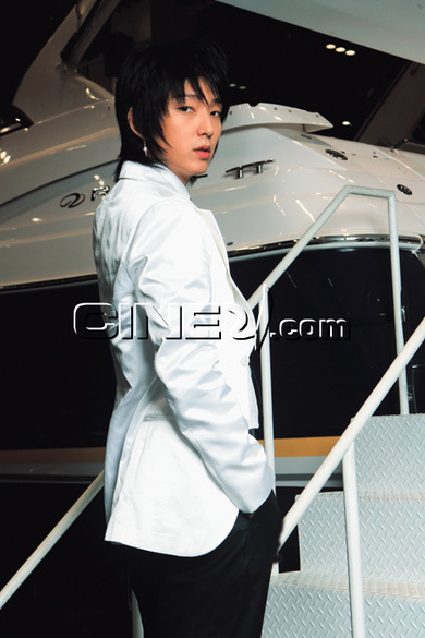 Lee Jun-Gi (이준기)