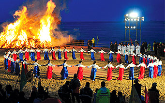 Chuseok Festival Traditional korean holiday , chuseok official korea 