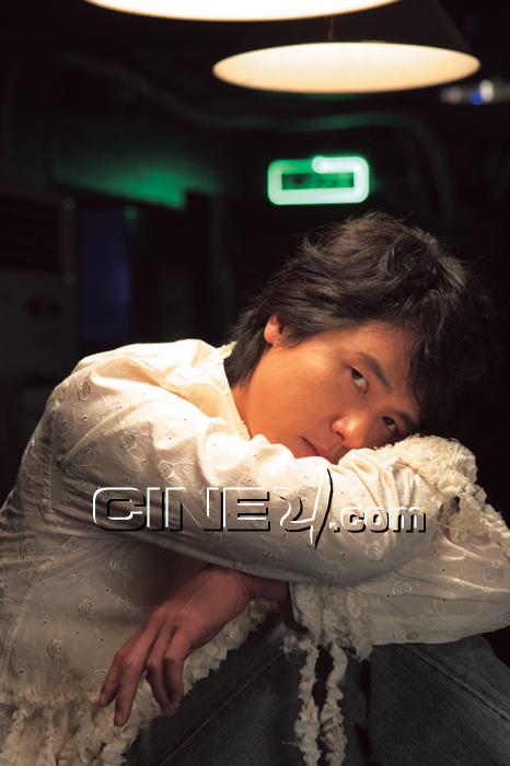 Kam Woo-Sung (감우성)