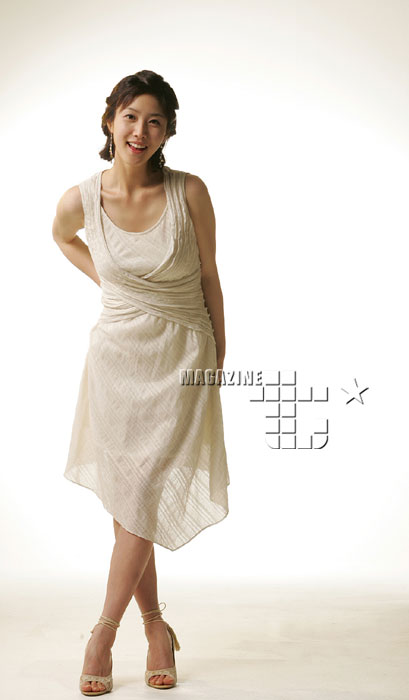 Lee Soo-Kyung (이수경)