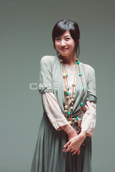 Lee Soo-Kyung (이수경)