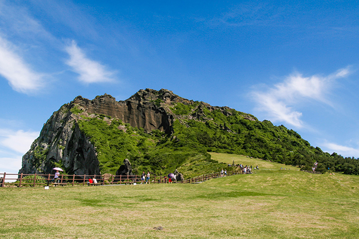 圖片) 城山日出峰