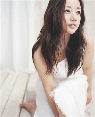 Yoon Son-Ha (윤손하)