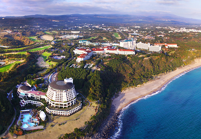 Tourismuskomplex Jungmun und Strand Jungmun-Saekdal