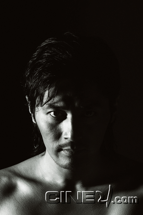Jang Dong-Gun (장동건)