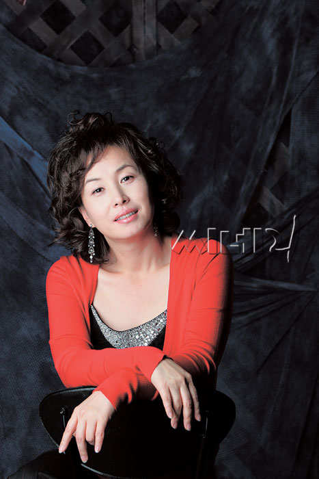 Kim Mi-Sook (김미숙)