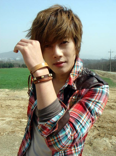 Kim Hyun-Joong (김현중)