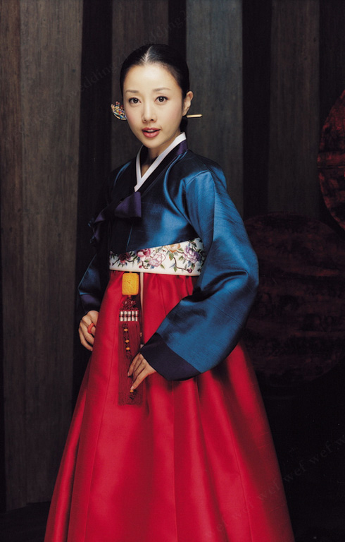 Yoon Son-Ha (윤손하)