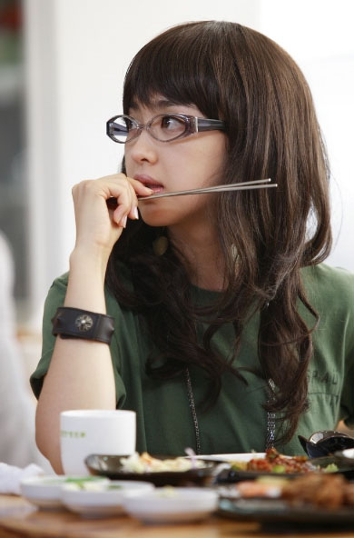 Kim Min-Jung (김민정)