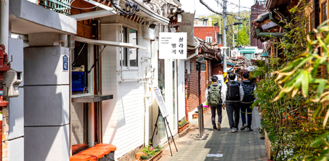 Explore Ikseon-dong, a Hidden Treasure in the Bustling City