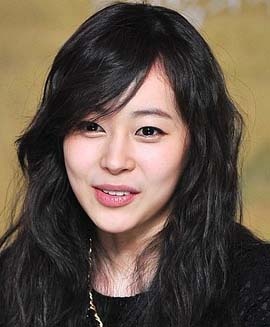 Heo Yi-jae (Huh E-jae 허이재) 