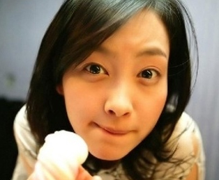 Lee Na-Young (이나영)