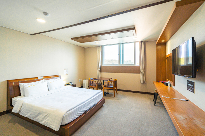A base for traveling around the Western inland region of Gangwon-do Province Hotel K