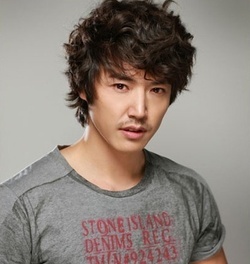 Yoon Sang-hyun (윤상현)