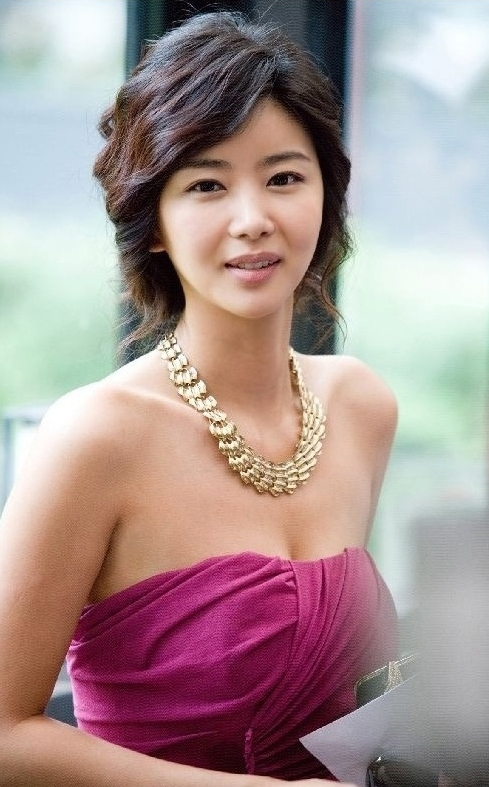 Pak Sol-Mi (박솔미)