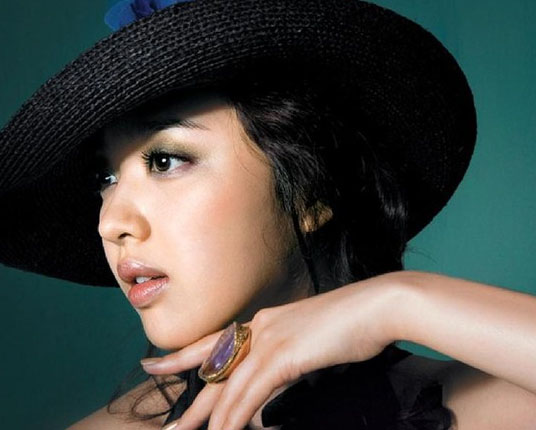 Kim Min-Jung (김민정)