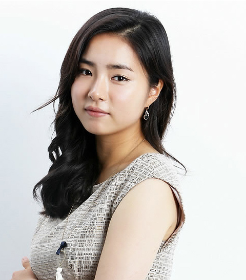 Sin Se-Gyeong (신세경)