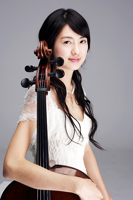 Lee Yo-won (이요원)