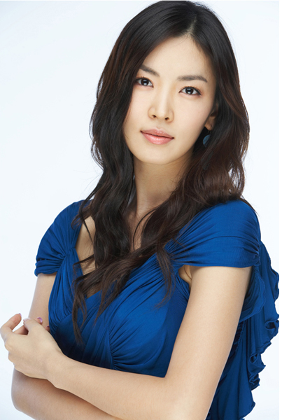 Kim So-Yeon (김소연)