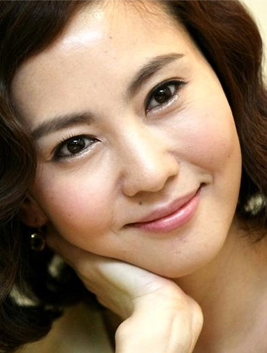 kim nam-joo (김남주)