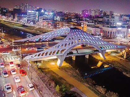 [Daejeon,Crystal Residence Hotel] A multi-faceted diamond of Korea