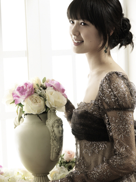 Lee Yo-won (이요원)