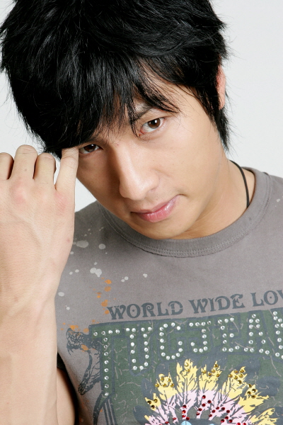 Park Geon-hyeong (박건형)