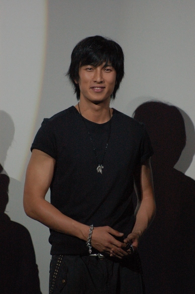 Park Geon-hyeong (박건형)