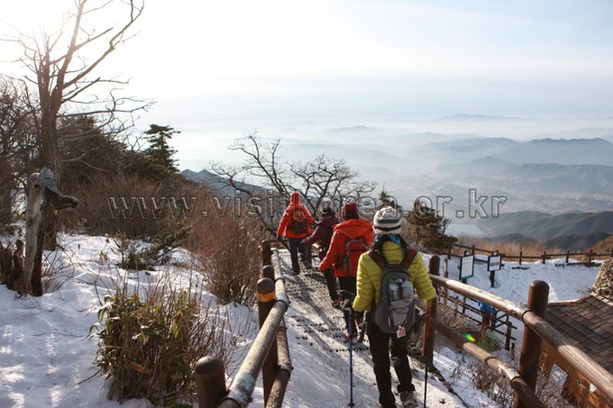 Deogyusan Mountain National Park