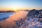 Sunrise at Yeo..