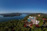 Jinyangho Lake Watchtower