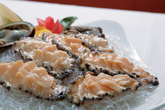 Jeonbok Hoe (Raw Abalones), Food