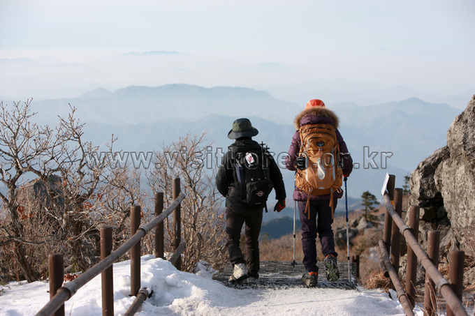Deogyusan Mountain National Park