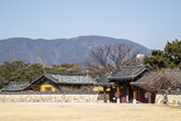 Tomb of King Suro, Gimhae