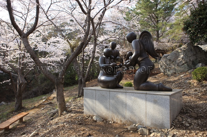 Jangboksan Park