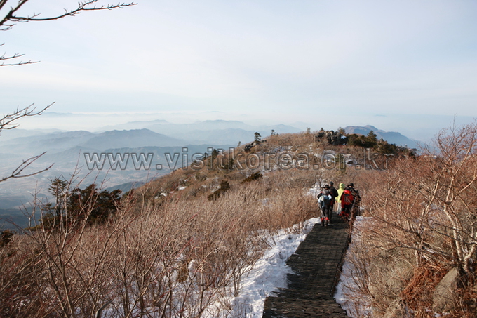 Deogyusan Mountain National Park